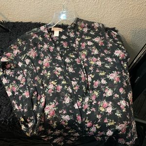 Black and floral kimono